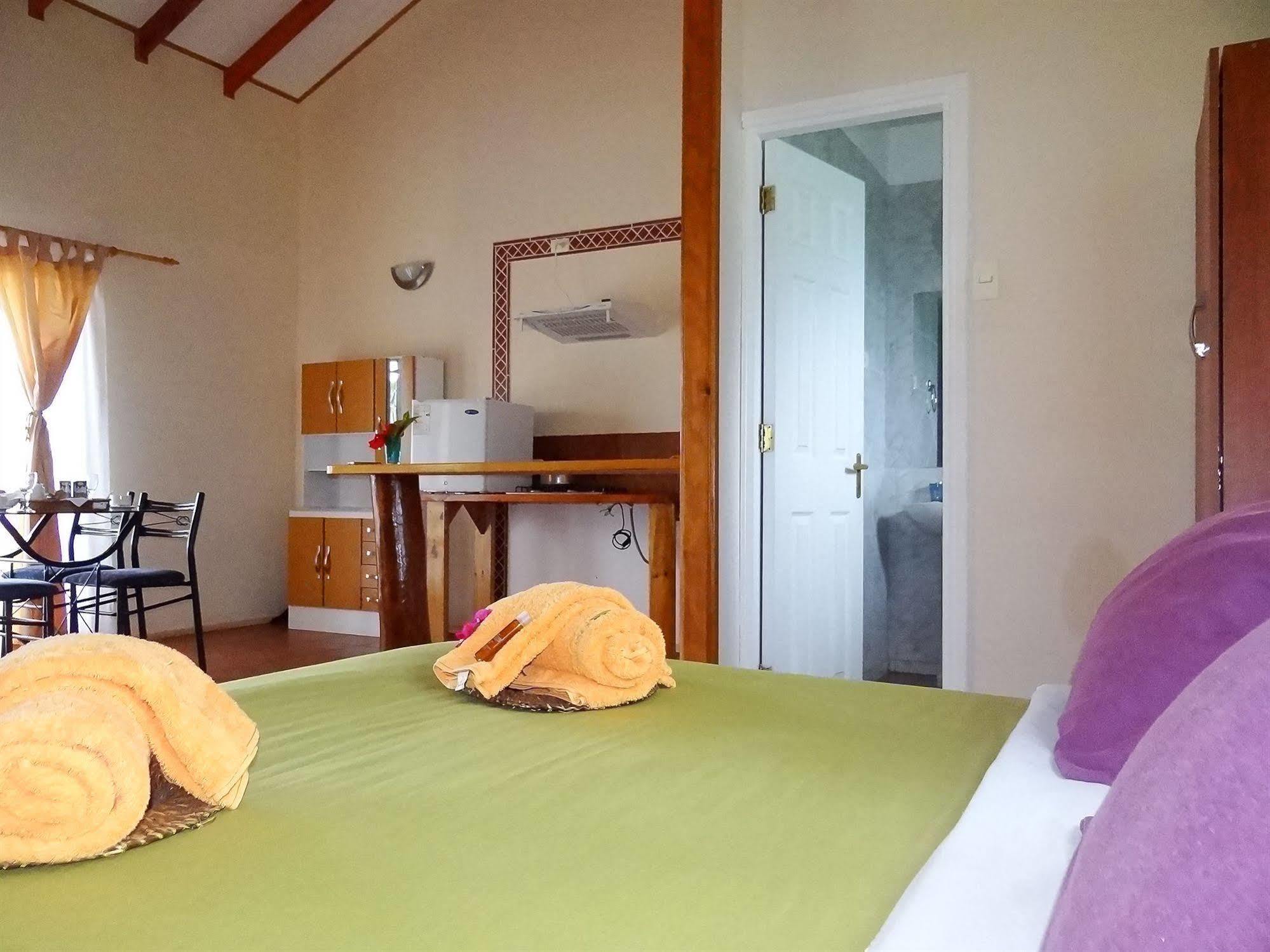 Cabanas Rapa Nui Orito Hanga Roa Exteriör bild